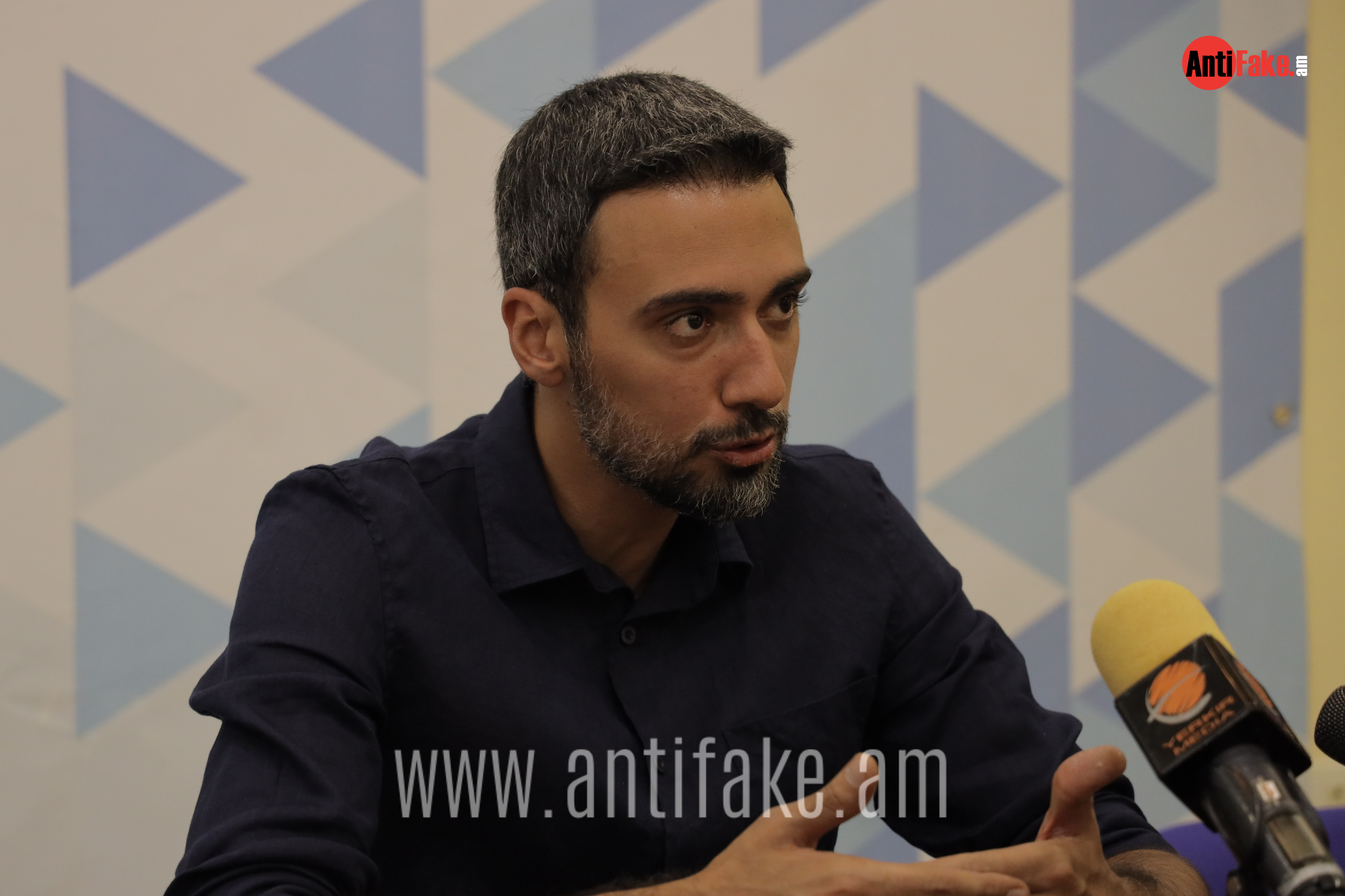 article-image